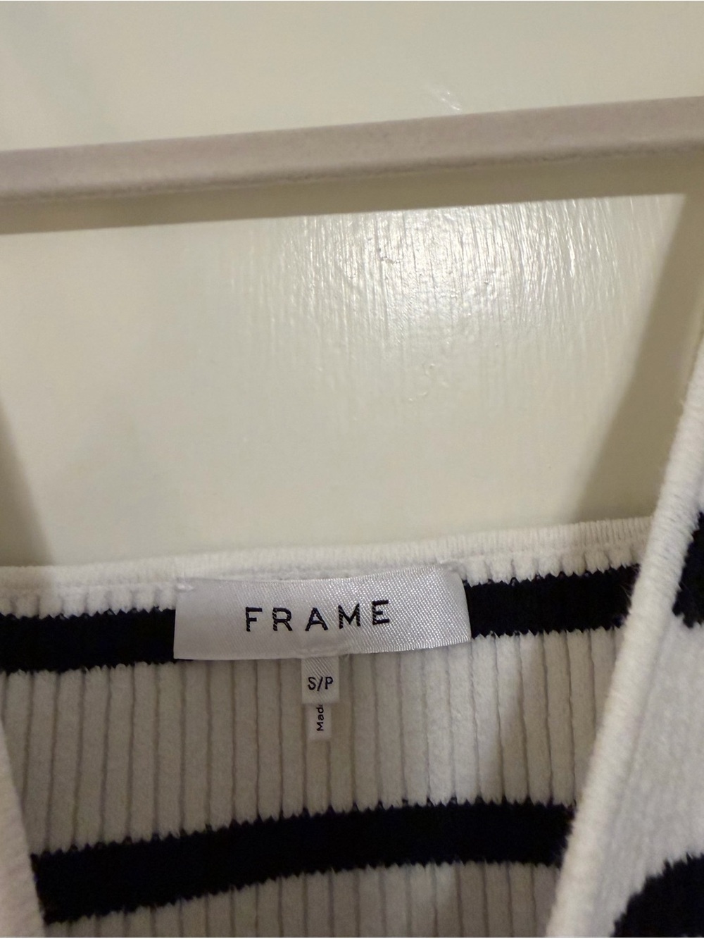 FRAME Rib Bralette Top - Picture 7 of 11
